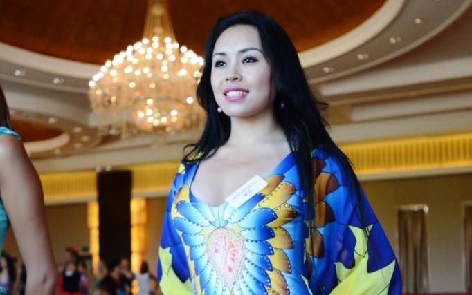 Х.Баярмаа: Би жүжгийн зохиол орчуулдаг. Одоо гурав дахь зохиолоо орчуулж байна